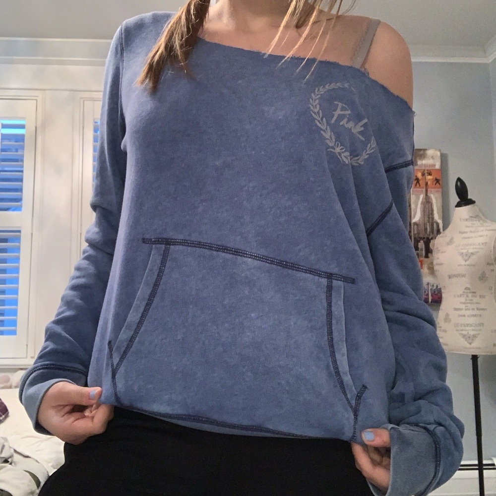 Pink off the shoulder crewneck